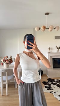 Ekru Fular Detaylı Tek Omuz Bluz GAUS-01587GAUSالبلوزات GAUS-01587
