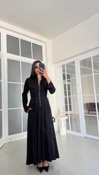 Siyah Beli Ayarlanabilir Uzun Kollu Elbise GAUS-02101GAUSELBİSEGAUS-02101
