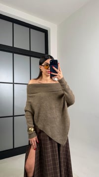 Kahve Balıkçı Yaka Asimetrik Kesim Kazak GAUS-01044GAUSKAZAKGAUS-01044