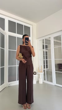 Kahve Gold Toka Detaylı Bluz Pantolon İkili Tencel Takım GAUS-01825GAUSSuitsGAUS-01825