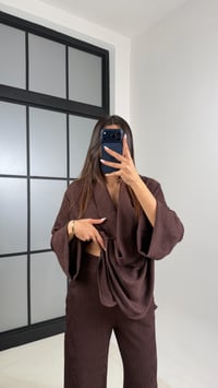 Kahve Yan Düğme Detaylı Kimono Beli Lastikli Pantolon Fitilli Kumaş Takım GAUS-00624GAUSTAKIMGAUS-00624