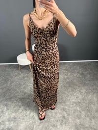 Pinterest Leoparlı Astarlı Askılı Uzun Elbise GausELBİSEGU007283
