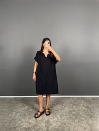 Alga Siyah Müslin Keten Cepli Midi ElbiseGausELBİSEGU008591