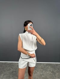 Loni Beyaz Zr Model Sırt Dekolteli Tulum GausTULUMGU008129