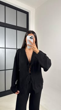 Siyah Önü Bağlamalı Hırka Beli Lastikli Pantolon Yumuşak Triko Takım GAUS-00203GAUSTAKIMGAUS-00203