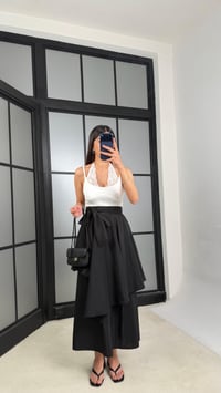 Siyah İthal Tencel Kumaş Tasarım Etek Pantolon GAUS-01412GAUSPANTOLONGAUS-01412