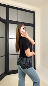 Siyah Dantel Detaylı Tshirt GAUS-01265GAUSTshirtGAUS-01265