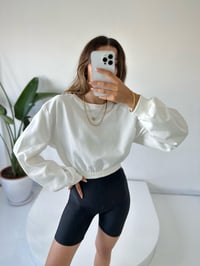 Beyaz Bisiklet Yaka Crop SweatGausSWEATSHIRTGU001795