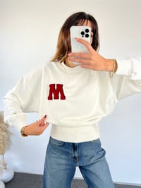 Beyaz M harfli Sweat GausSWEATSHIRTGU00662