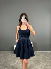 Laren Kısa Mavi Tasarım Bağlama Detay Denim ElbiseGausELBİSEGU004581