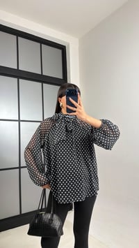 Siyah Puantiyeli Şall Detaylı Şifon Gömlek GAUS-01108GAUSShirtGAUS-01108