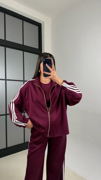 Mürdüm 3'lü Şerit Detaylı Modal Takım GAUS-01140GAUSTAKIMGAUS-01140