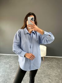 Mavi Çizgili Taşlı GömlekGausGÖMLEKGU002867