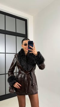 Kahve Kürk Detaylı Astarlı Kuşaklı Rugan Mont GAUS-00705GAUSMONTGAUS-00705