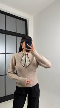 Bej Fular Detaylı Triko Kazak GAUS-00830GAUSKAZAKGAUS-00830