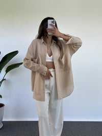 Caliope Bej Keten Oversize GömlekGausGÖMLEKGU001180