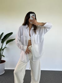 Caliope Beyaz Keten Oversize GömlekGausGÖMLEKGU001179