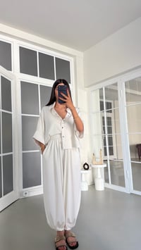 Ekru Yarasa Kol Çıtçıt Düğmeli Ceket Beli Lastikli Şalvar Pantolon İkili Modal Takım GAUS-01835GAUSSuitsGAUS-01835