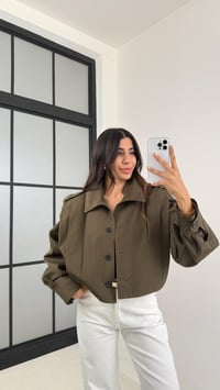 Haki Yüksek Yaka Düğmeli Astarlı Tasarım Kısa Trençkot GAUS-0087GAUSTrench CoatGAUS-0087