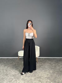 Eliow Siyah Bol Paça Beli Lastikli PantolonGausPANTOLONGU007138