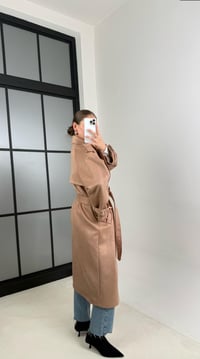 Bej Düğmeli Kemerli Süet Trençkot GAUS-00487GAUSTRENÇKOTGAUS-00487