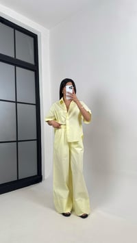 Sarı Yarım Kol Cepli Gömlek Beli Lastikli Pantolon Yarım Astarlı Pamuk Karışımlı Takım Gaus00356GausTAKIMGU1001825