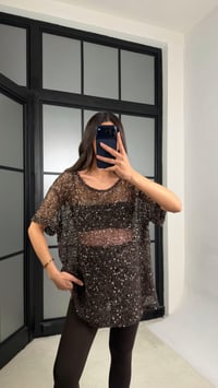 Acı Kahve Muadil Pul İşleme Detaylı İthal Oversize Bluz GAUS-01187GAUSTshirtGAUS-01187