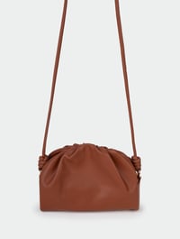 784 MIKNATISLI DÜĞÜM DETAY ÇANTA CAMELBAG COLLECTIONGaus ÇantaCNT-148
