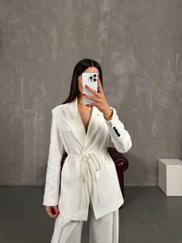 Beyaz Kuşak Bağlamalı Keten Astarlı Takım Gaus00192GausTAKIMGU1001449