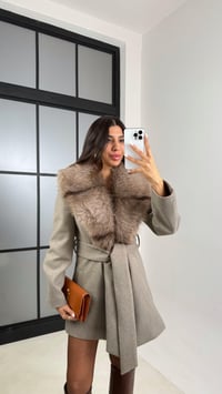 Vizon Yaka Kürk Detaylı Kuşaklı Kaban GAUS-00600GAUSKABANGAUS-00600