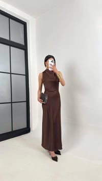 Kahve Yaka Drapeli Saten Elbise Gaus00364GausELBİSEGU1001844