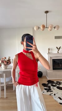 Kırmızı Fular Detaylı Tek Omuz Bluz GAUS-01587GAUSالبلوزات GAUS-01587