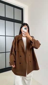 Acı Kahve Astarlı Cep Detaylı Kuşaklı Kısa Trençkot GAUS-00192GAUSTRENÇKOTGAUS-00192