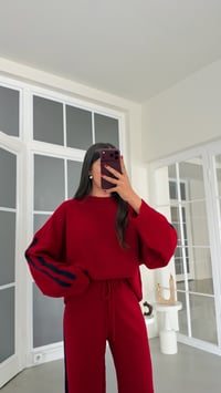 Kırmızı Şerit Detaylı Kazak Beli Lastikli Pantolon İkili Triko Takım GAUS-02239GAUSTAKIMGAUS-02239