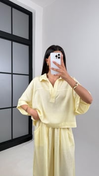 Sarı Polo Yaka Yarasa Kol Bluz Şalvar Pantolon Md Muadil Premium Keten Takım Gaus00542GausTAKIMGU1002265