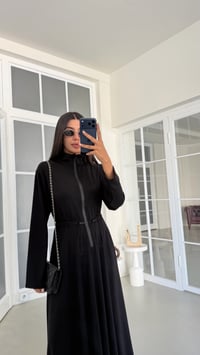 Siyah Beli Ayarlanabilir Uzun Kollu Elbise GAUS-02101GAUSELBİSEGAUS-02101