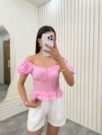 Pembe Balon Kol Önü Düğmeli Fırfırlı Tensel Crop Bluz Gaus00279GausBLUZGU1001646