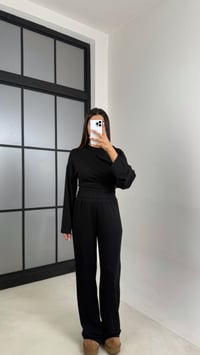 Siyah Yarasa Kol Bluz Beli Lastikli Pantolon Tasarım Modal Takım GAUS-00572GAUSTAKIMGAUS-00572
