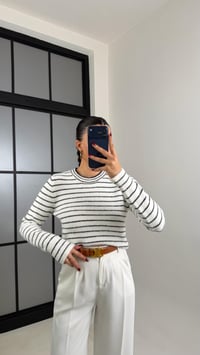 Beyaz Çizgili Yumuşak Dokulu Kazak GAUS-00693GAUSKAZAKGAUS-00693