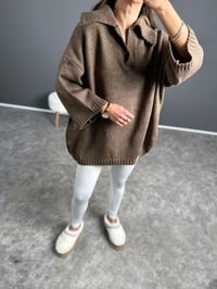Doi Kahverengi V Yaka Triko Oversize KazakGausKAZAKGU002745