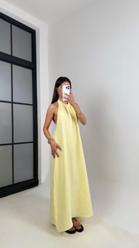 Sarı Boyundan Bağlamalı Müslin Elbise Gaus00588GausELBİSEGU1002374