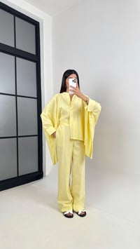 Sarı Önü Düğmeli Yarasa Kol Gömlek Beli Lastikli Cepli Pantolon Keten Takım Gaus00408GausTAKIMGU1001951