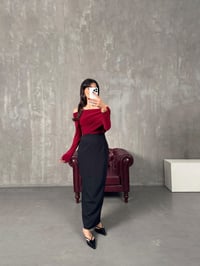 Alisa Bordo Siyah Kayık Yaka ElbiseGausELBİSEGU10028