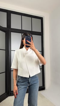 Beyaz Kısa Kollu Crop Ceket GAUS-01561GAUSCEKETGAUS-01561