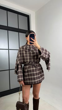 Bej Atkı Detaylı Kuşaklı Tasarım Ekoseli Gömlek GAUS-01058GAUSShirtGAUS-01058
