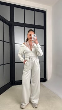 Beyaz Dantel Detaylı Hırka Beli Lastikli Eşofman Takım GAUS-01226GAUSTAKIMGAUS-01226