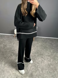 Amorous Siyah Şeritli Triko İkili Takım GausTAKIMGU003981