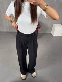 Layra Siyah Yandan Düğme Detaylı Kumaş PantolonGausPANTOLONGU100328