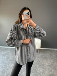 Gri Çizgili Taşlı Gömlek GausGÖMLEKGU002862