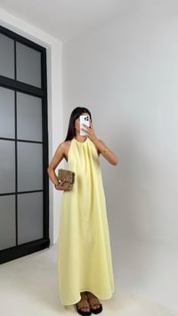 Sarı Boyundan Bağlamalı Müslin Elbise Gaus00588GausELBİSEGU1002374
